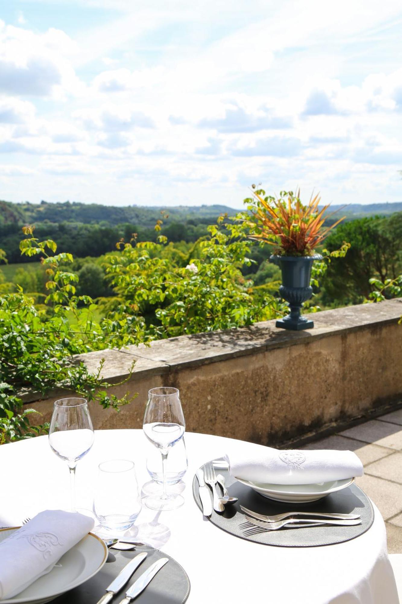Chateau Haute Roche